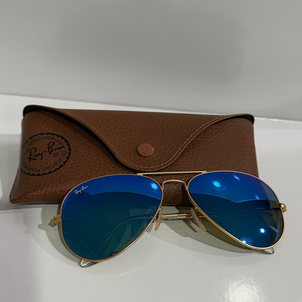 Ray-Ban Blue Aviator Sunglasses